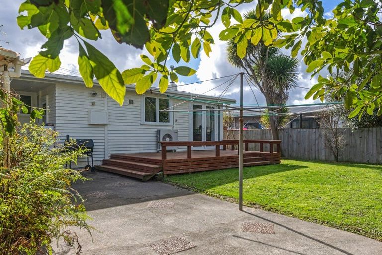 Photo of property in 14 Buick Crescent, Awapuni, Palmerston North, 4412