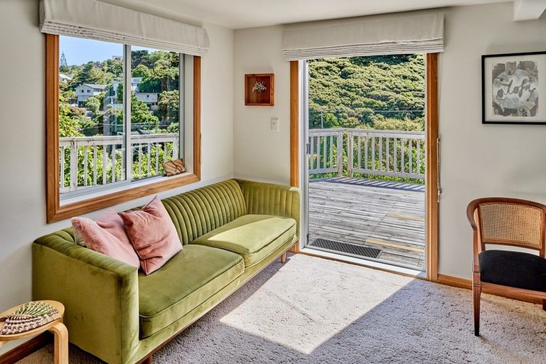 Photo of property in 105 Cluny Road, Plimmerton, Porirua, 5026