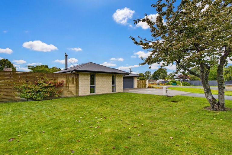 Photo of property in 29 Bridge Street, Southbridge, 7602