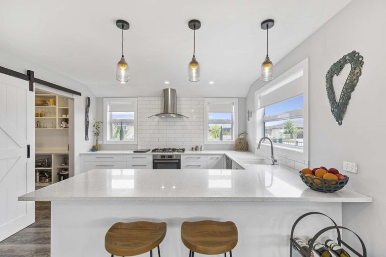 Photo of property in 1 Wahaika Way, Papamoa Beach, Papamoa, 3118