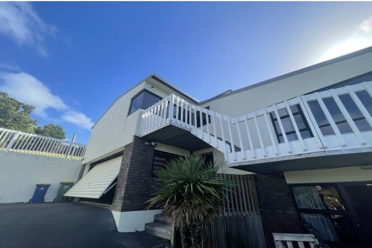 Photo of property in 9 Danbury Drive, Torbay, Auckland, 0630