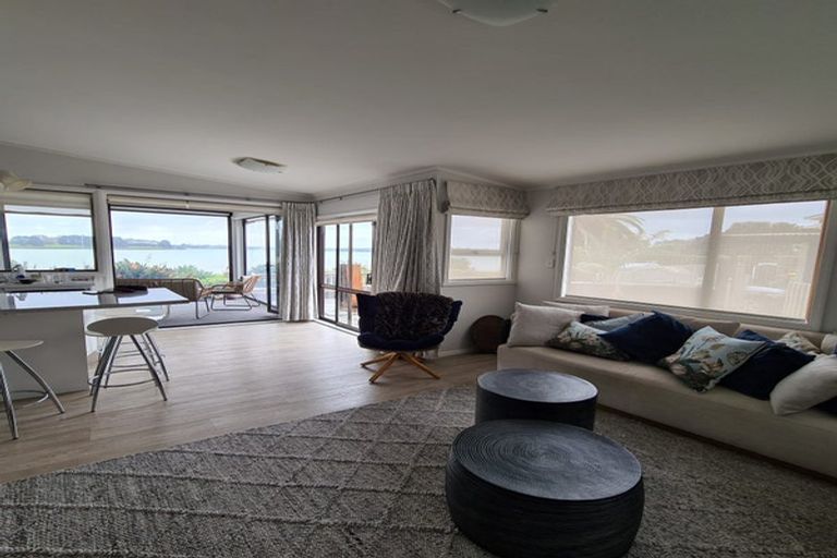 Photo of property in 2/203 Oakland Road, Karaka, Papakura, 2580