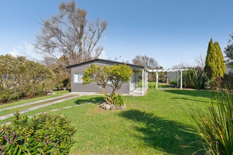 Photo of property in 106 Brandon Street, Featherston, 5710