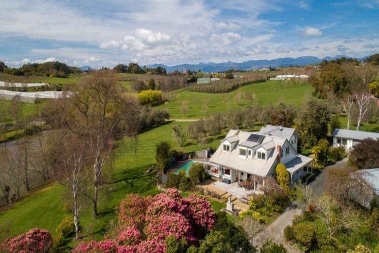 Photo of property in 17 Marriages Road, Tasman, Upper Moutere, 7173