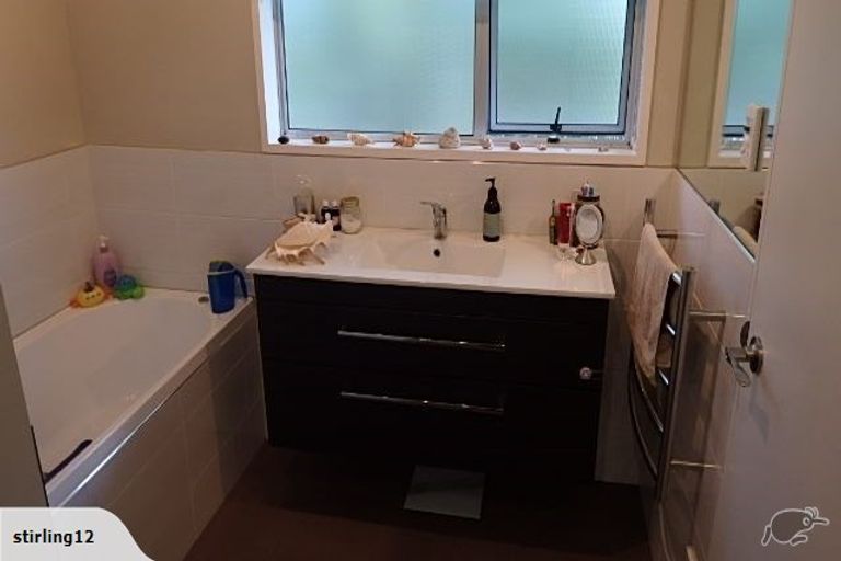 Photo of property in 4a Lakewood Drive, Burwood, Christchurch, 8083