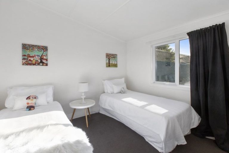 Photo of property in 43 Surrey Street, Caversham, Dunedin, 9012