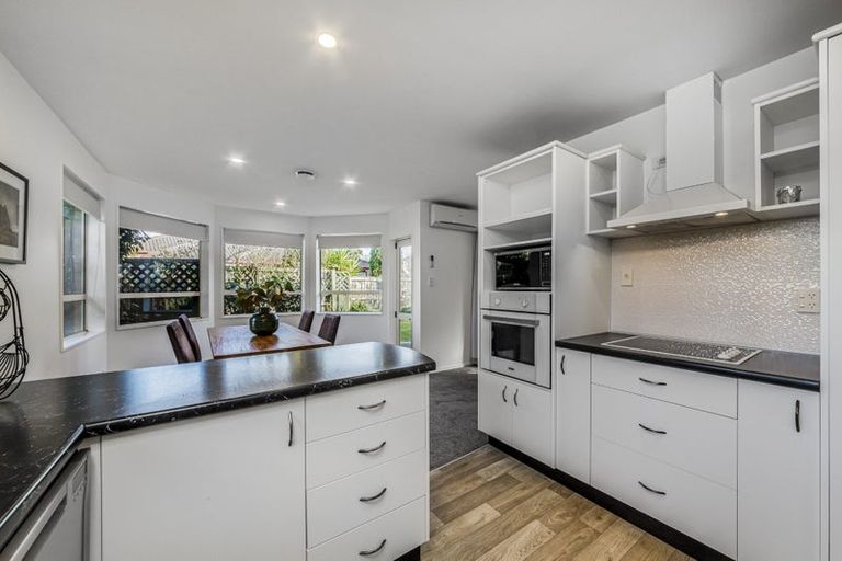 Photo of property in 6 Iroquois Place, Wigram, Christchurch, 8042