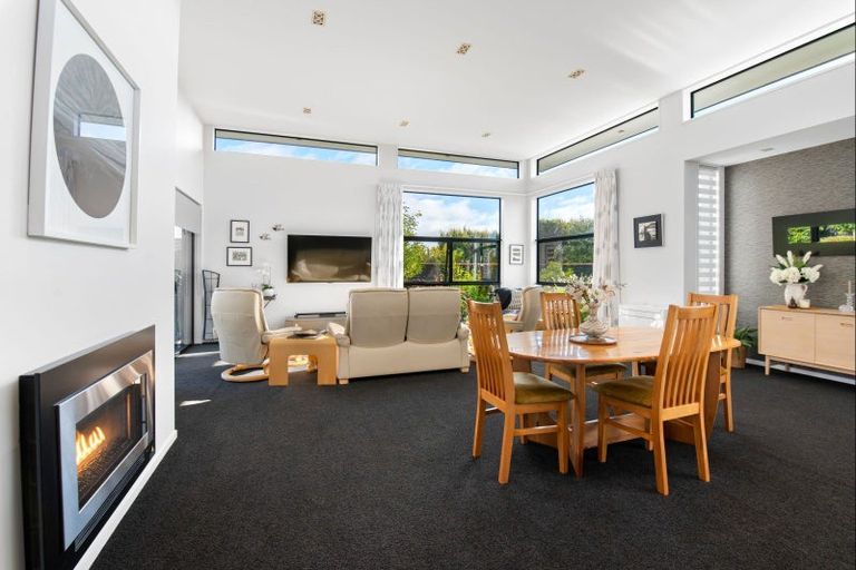 Photo of property in 83 Rossington Drive, West Melton, 7618