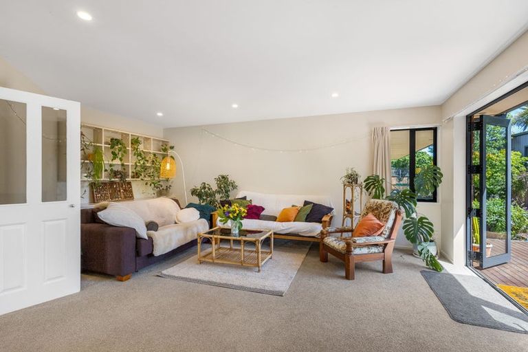 Photo of property in 10 Shearwater Drive, Woolston, Christchurch, 8023