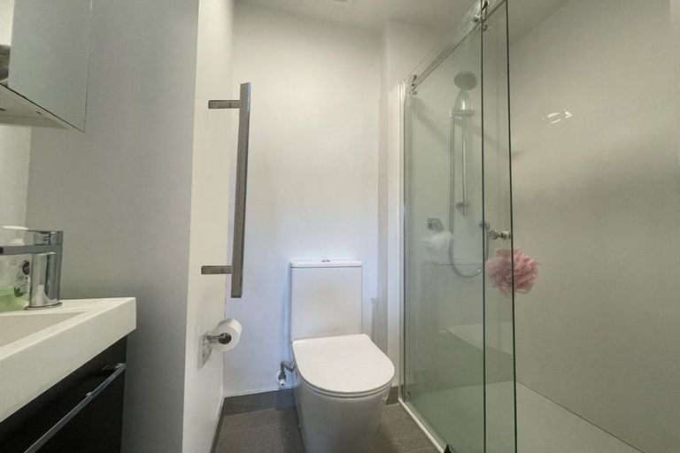 Photo of property in 1/2 Hindmarsh Street, Johnsonville, Wellington, 6037