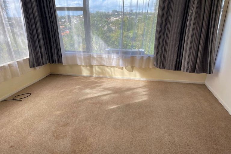 Photo of property in 94 Arran Road, Browns Bay, Auckland, 0630