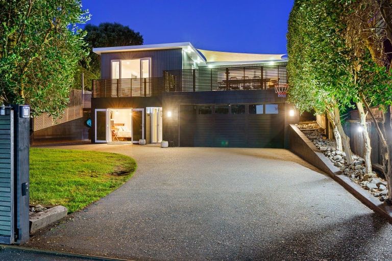 Photo of property in 75a Marine Parade, Paraparaumu Beach, Paraparaumu, 5032