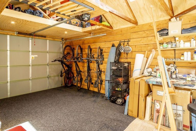 Photo of property in 43 Mcdonnell Road, Arrowtown, 9302