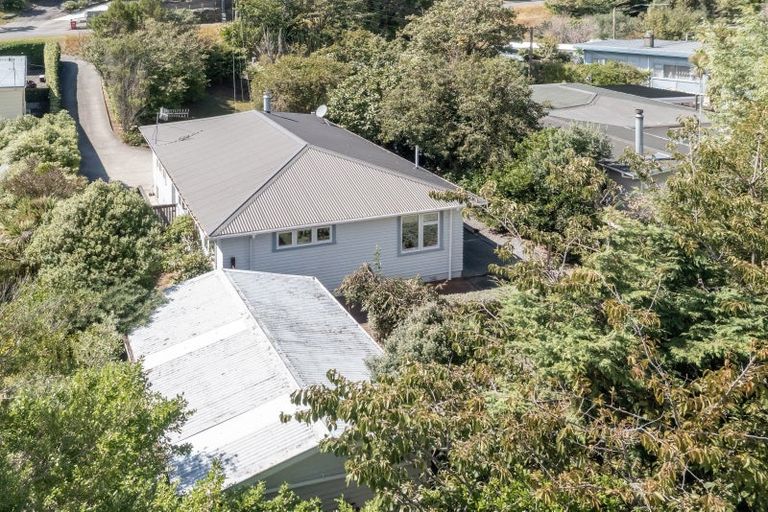 Photo of property in 121 Matai Road, Raumati South, Paraparaumu, 5032