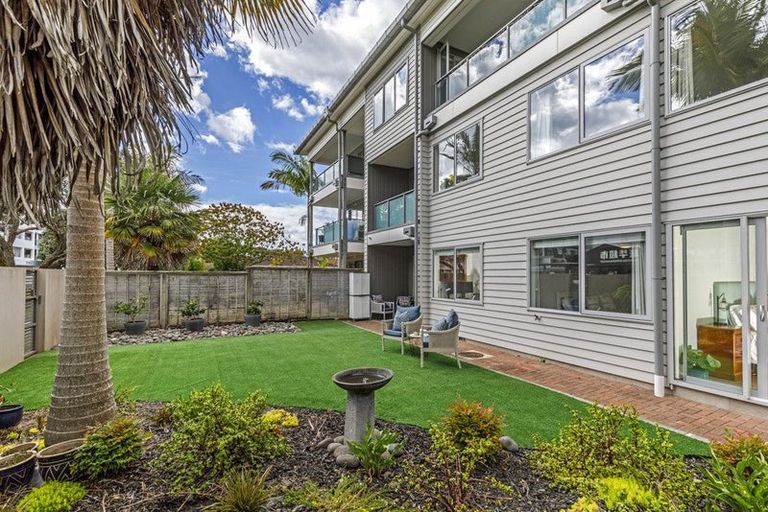 Photo of property in Bay Palms Apartments, 3/30a Bute Road, Browns Bay, Auckland, 0630