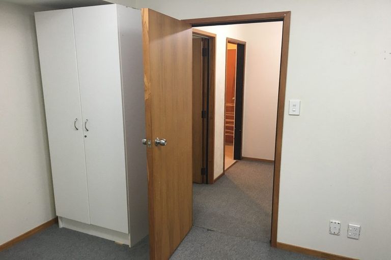 Photo of property in 17 Robbies Road, Shelly Park, Auckland, 2014