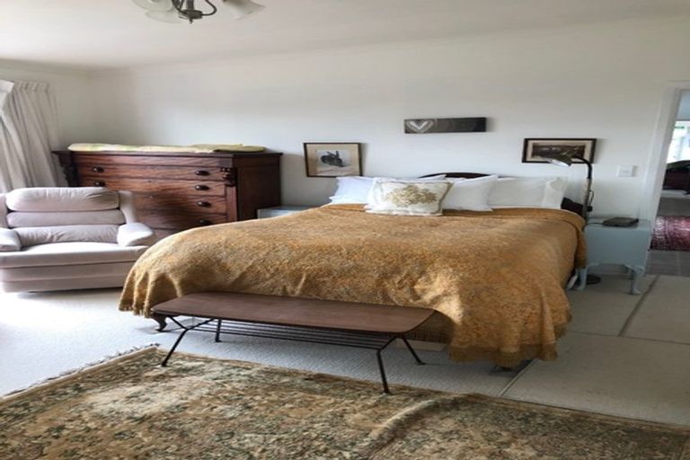 Photo of property in 737 State Highway 1, Te Horo, Otaki, 5581