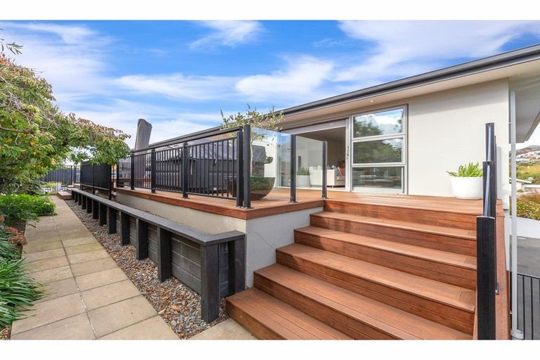 Photo of property in 1 Paikea Place, Somerfield, Christchurch, 8024