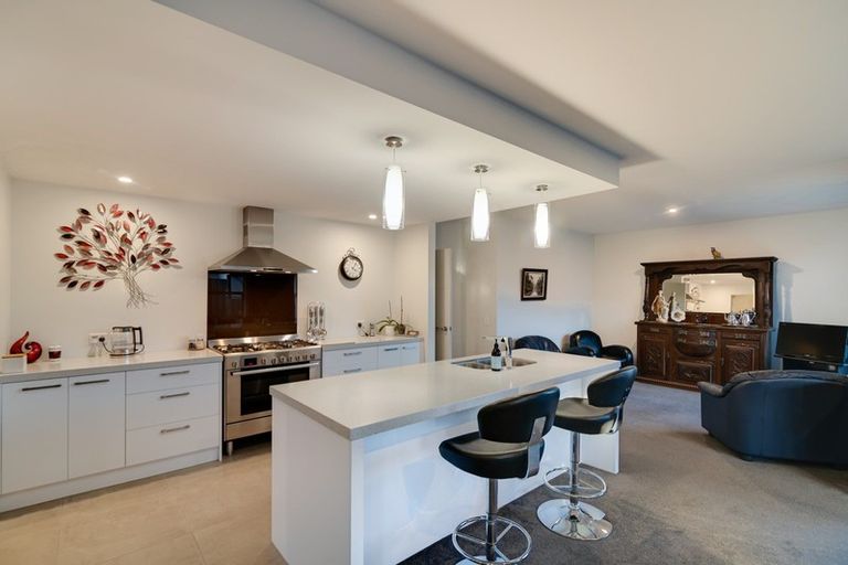 Photo of property in 8 Electric Place, Cromwell, 9310