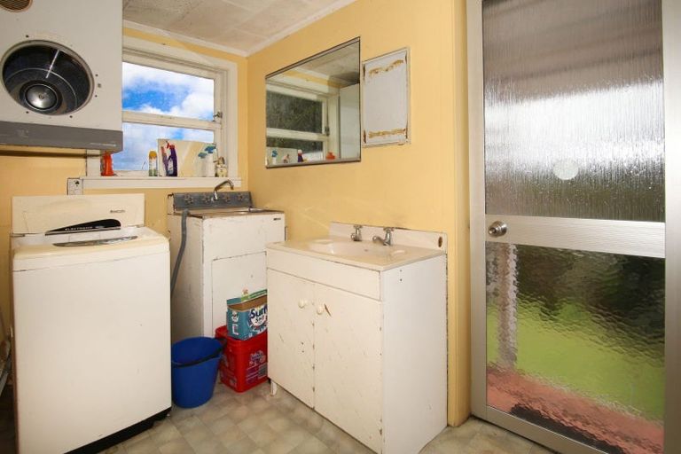 Photo of property in 3 Tyler Road, Ngakawau, 7824