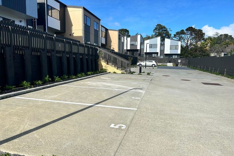 Photo of property in 16/27 Glenorchy Street, Glen Eden, Auckland, 0602