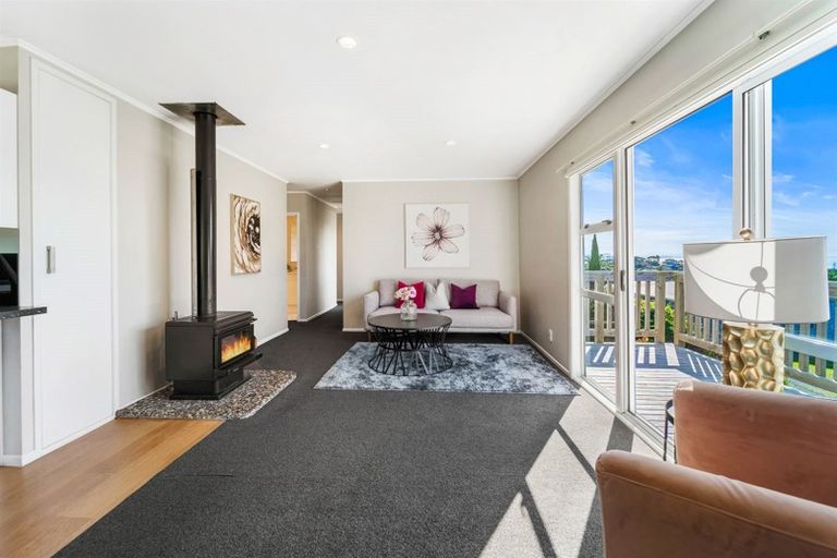 Photo of property in 31 Scott Road, Stanmore Bay, Whangaparaoa, 0932