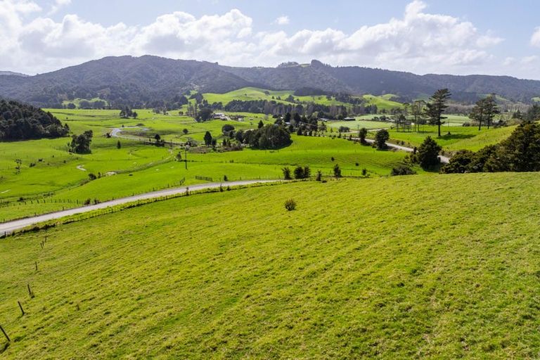 Photo of property in 627 Helmsdale Road, Waipu, 0582