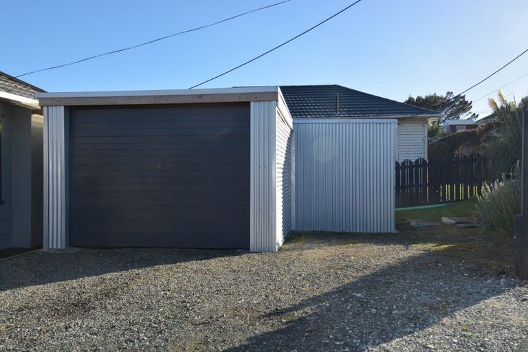 Photo of property in 11 Mason Street, Bluff, 9814