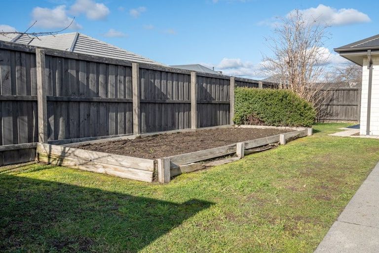 Photo of property in 61 River Road, Rangiora, 7400