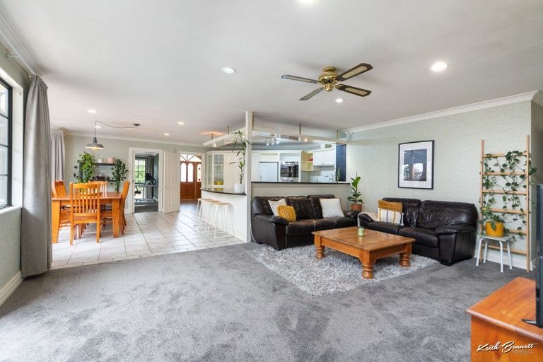 Photo of property in 29 Clearwater Terrace, Brown Owl, Upper Hutt, 5018