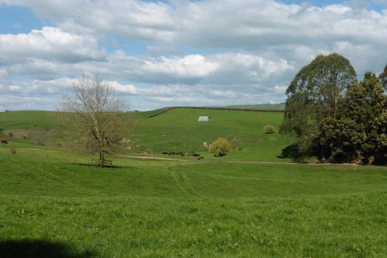 Photo of property in 1090 Rangiatea Road, Otewa, Otorohanga, 3972