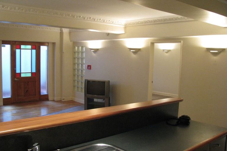 Photo of property in 23/60 Courtenay Place, Te Aro, Wellington, 6011