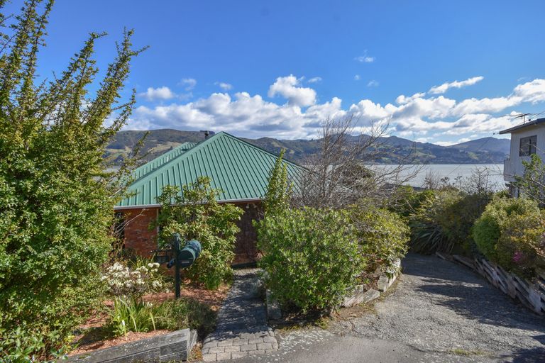 Photo of property in 22 Bayne Terrace, Macandrew Bay, Dunedin, 9014