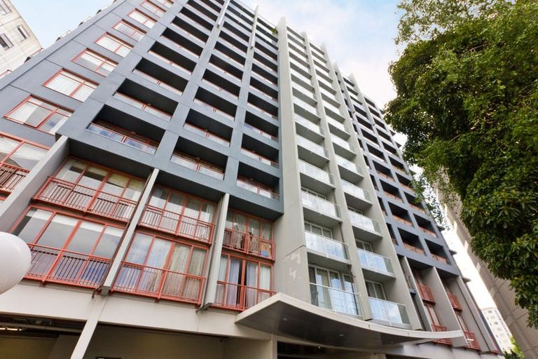 Photo of property in Cintra Apartments, 7l/3 Whitaker Place, Grafton, Auckland, 1010