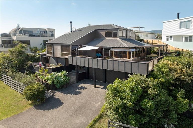 Photo of property in 116 Saint Patricks Row, Whangamata, 3620