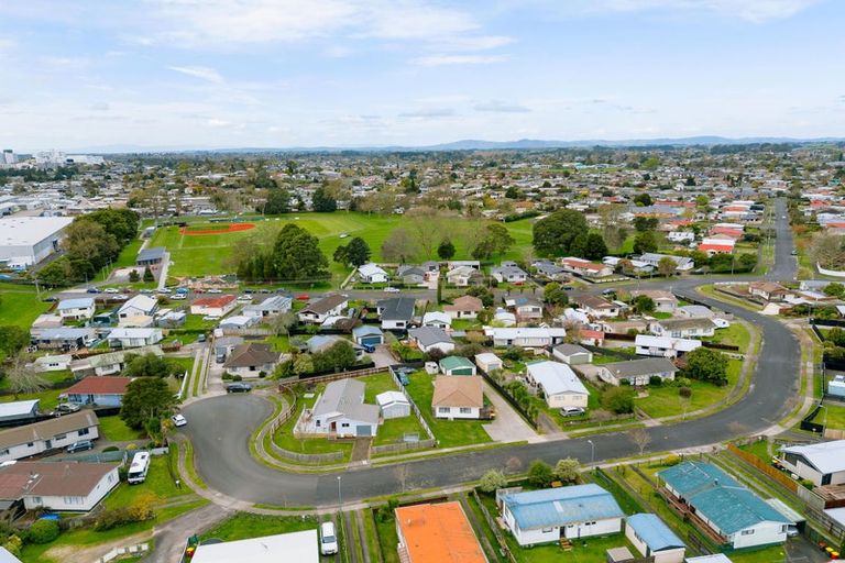 Photo of property in 14 Purcell Place, Melville, Hamilton, 3206