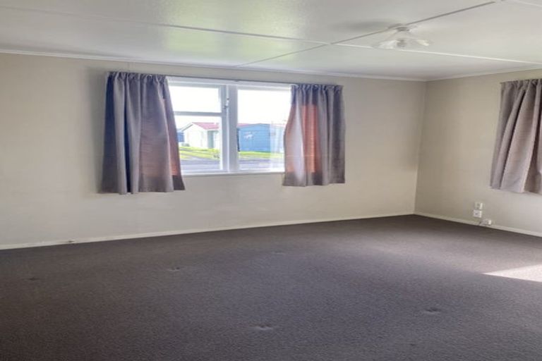 Photo of property in 26 Cottrell Crescent, Onekawa, Napier, 4110