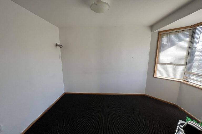 Photo of property in 11 Dunster Street, Burnside, Christchurch, 8053