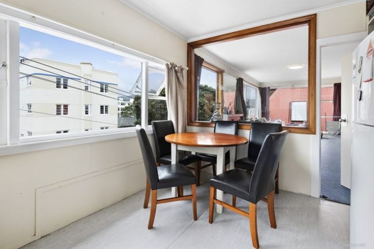 Photo of property in 85 Majoribanks Street, Mount Victoria, Wellington, 6011
