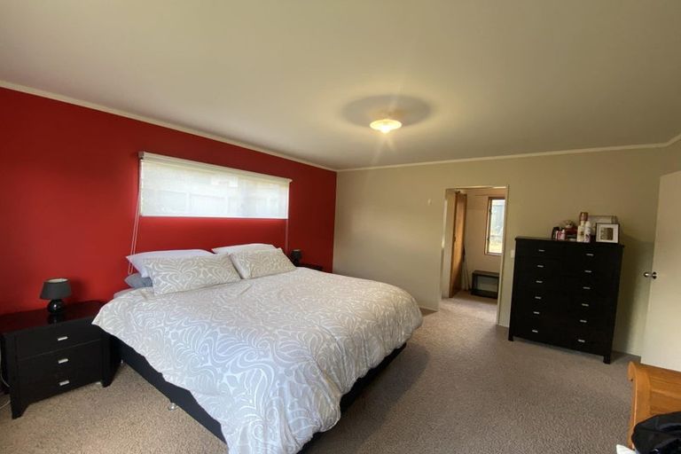 Photo of property in 32 Campion Road, Waikanae Beach, Waikanae, 5036