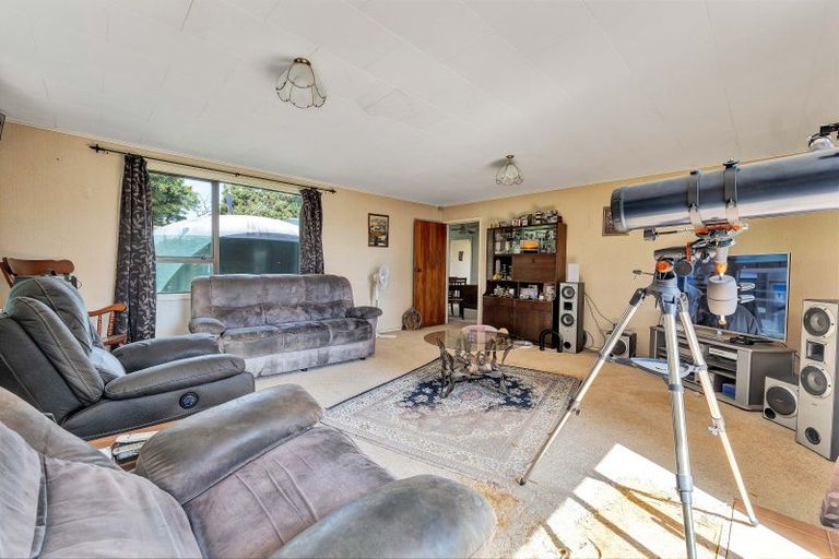 Photo of property in 19 Standish Road, Toko, Stratford, 4392
