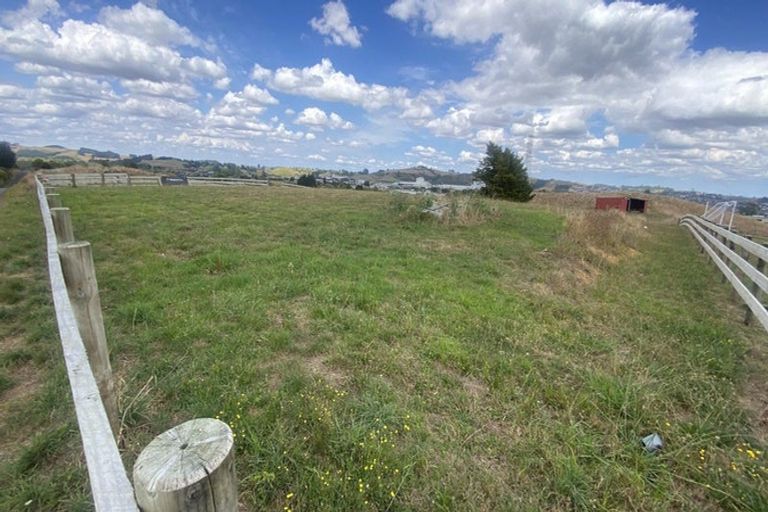 Photo of property in 19 Fraser Road, Pokeno, 2471