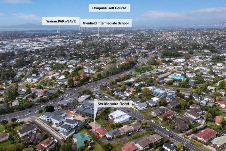Photo of property in 5/9 Manuka Road, Bayview, Auckland, 0629