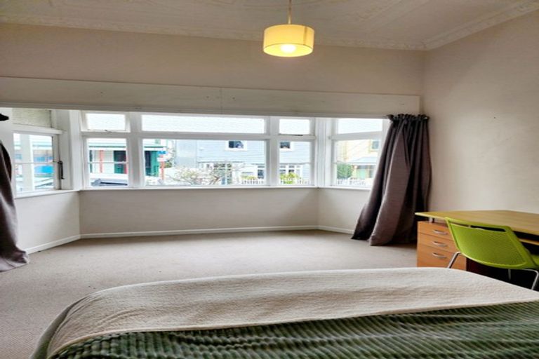 Photo of property in 95 Roxburgh Street, Mount Victoria, Wellington, 6011