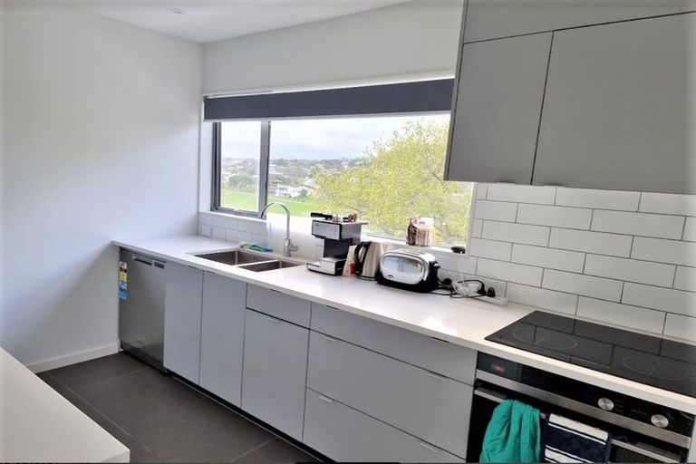 Photo of property in 4/38 Makara Road, Karori, Wellington, 6012