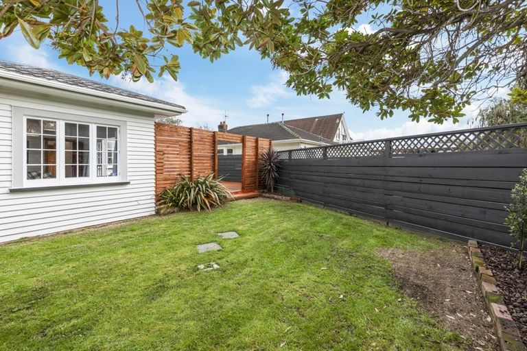 Photo of property in 13 Norton Park Avenue, Fairfield, Lower Hutt, 5011