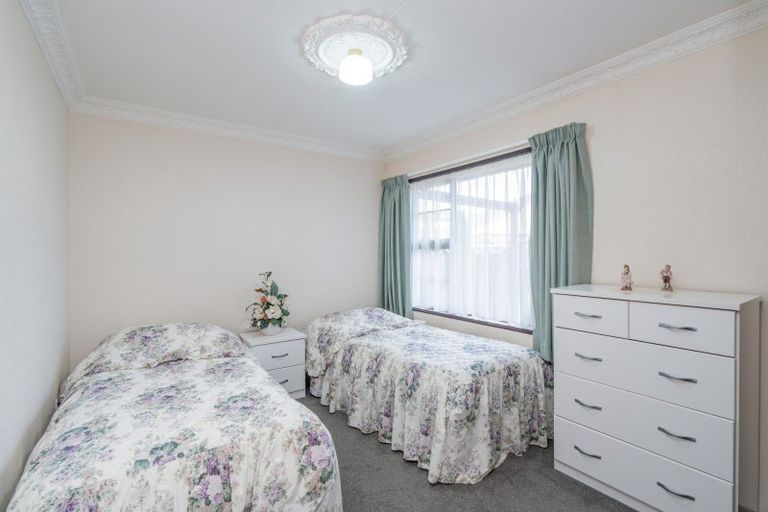 Photo of property in 5 Mcleod Court, Rosedale, Invercargill, 9810