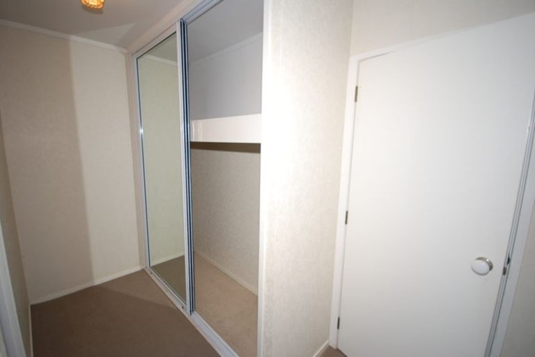 Photo of property in 32 Millhouse Drive, Northpark, Auckland, 2013