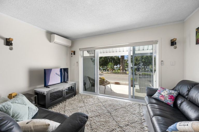 Photo of property in 233 Marine Parade, Napier South, Napier, 4110