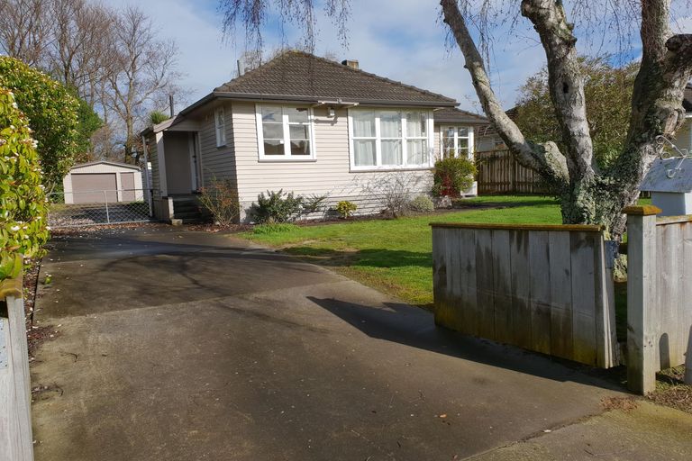 Photo of property in 26 Manchester Street, Takaro, Palmerston North, 4412